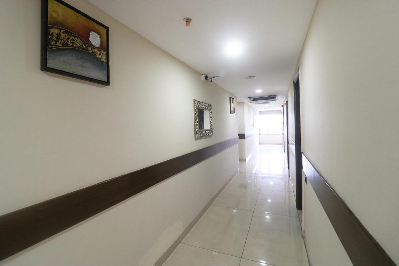 Fabhotel Mid Town Grand Panchkula Ngoại thất bức ảnh